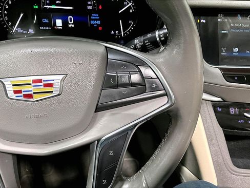 Used 2019 Cadillac XT5 Luxury image 13