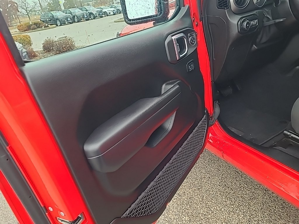 Used 2021 Jeep Wrangler Unlimited Sport AWD/4WD image 10