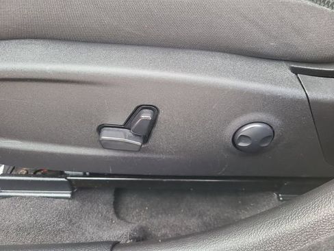 Used 2023 Dodge Charger SXT image 23