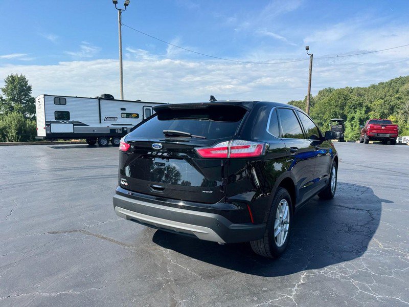 Used 2024 Ford Edge SEL w/ Convenience Package AWD/4WD image 5
