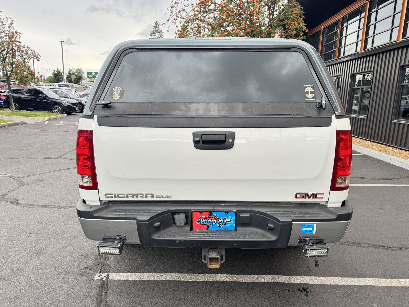 Used 2008 GMC Sierra 2500 SLE w/ SLE2 Preferred Package AWD/4WD image 4