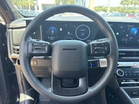 Used 2025 Hyundai Santa Fe Calligraphy FWD image 33