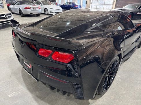 Used 2017 Chevrolet Corvette Grand Sport w/ Grand Sport Heritage Package image 46