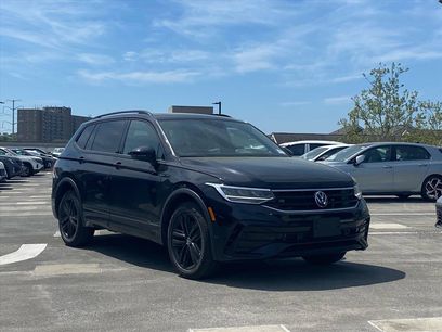 Used 2022 Volkswagen Tiguan SE R-Line