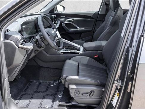 New 2026 Audi Q5 Premium Plus AWD/4WD image 12