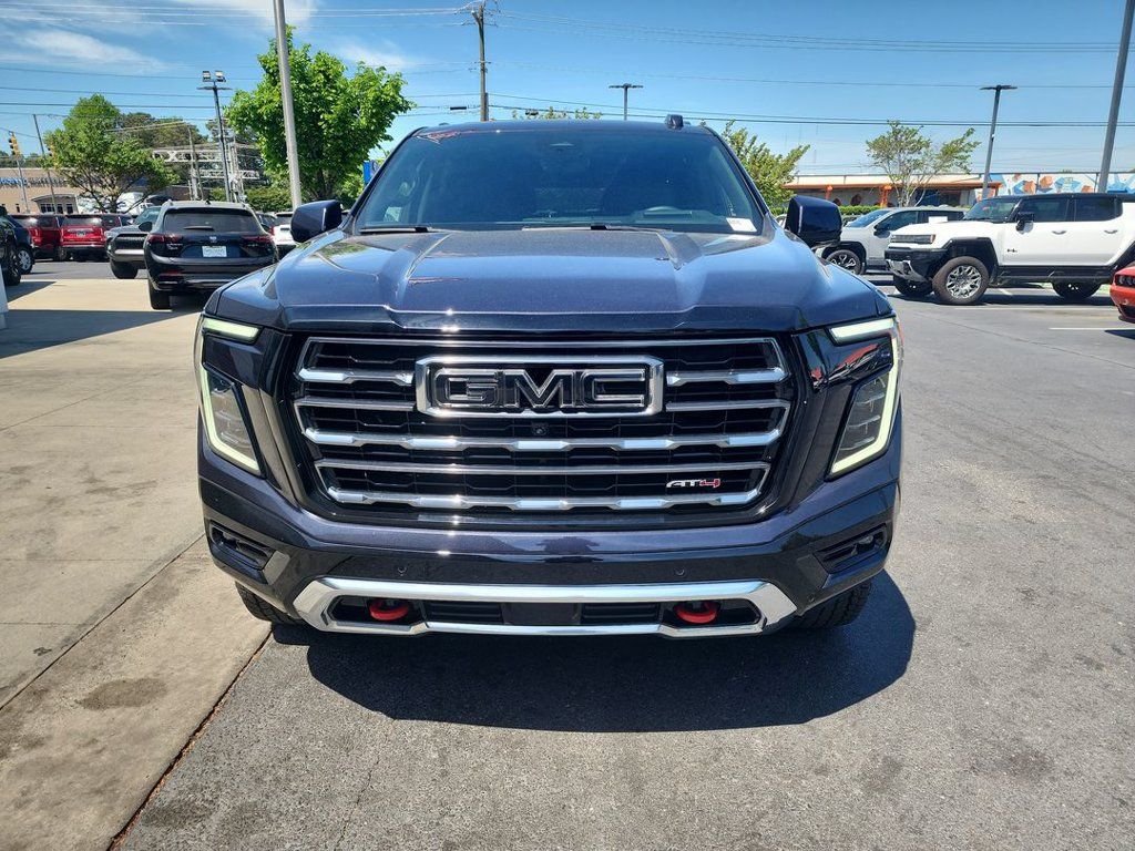 Certified 2025 GMC Yukon XL AT4 w/ AT4 Premium Plus Package AWD/4WD image 3
