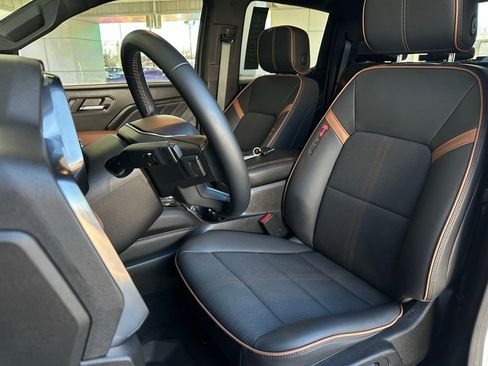 Certified 2024 GMC Canyon AT4 w/ Technology Package image 13