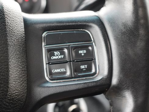 Used 2017 RAM 3500 Big Horn w/ Night Special Edition image 17