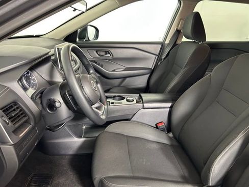 Used 2024 Nissan Rogue S AWD/4WD image 19