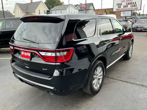 Used 2025 Dodge Durango GT RWD image 4
