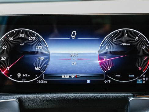 New 2026 Mercedes-Benz GLB 250 image 23