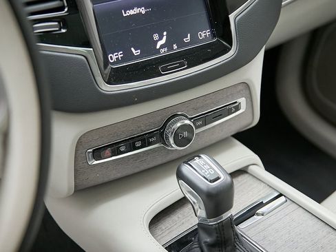 Certified 2022 Volvo XC90 T6 Inscription w/ Advanced Package image 16