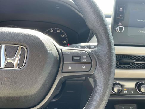 Used 2026 Honda HR-V LX image 21