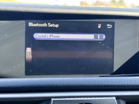 Used 2017 Lexus IS 200t image 29