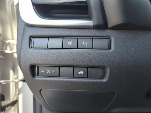 Certified 2021 Nissan Rogue Platinum FWD image 39