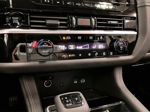 New 2025 Nissan Pathfinder Platinum w/ Cargo Package image 26