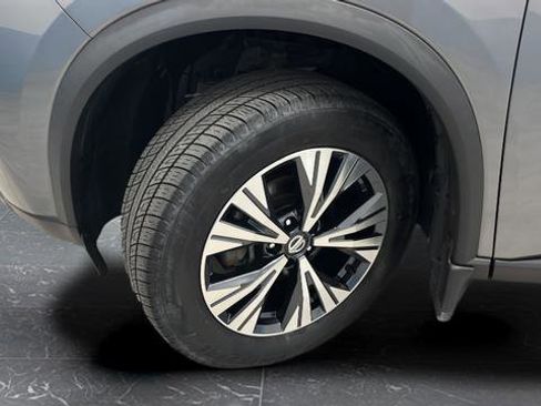 Used 2021 Nissan Rogue SV AWD/4WD image 36