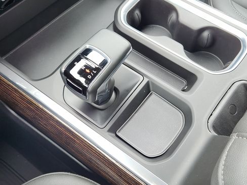 Used 2024 GMC Sierra 1500 Elevation w/ Elevation Premium Package image 21