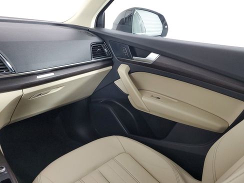 Certified 2023 Audi Q5 2.0T Premium w/ Convenience Package image 51