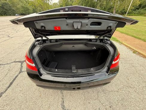 Used 2011 Mercedes-Benz E 550 Cabriolet image 9