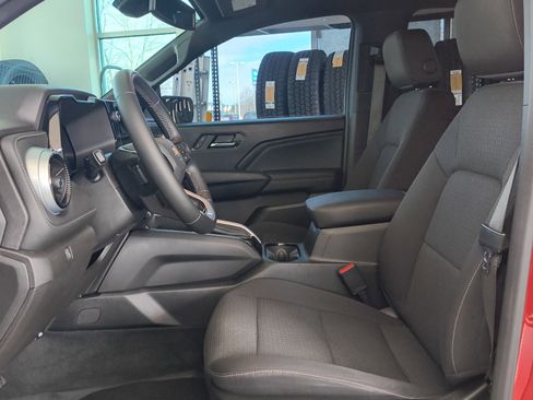 Used 2023 Chevrolet Colorado LT w/ LT Convenience Package II image 21