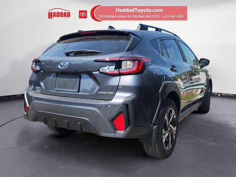 Used 2024 Subaru Crosstrek 2.0i Premium AWD/4WD image 6