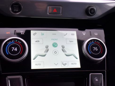 Used 2019 Jaguar I-PACE First Edition image 25