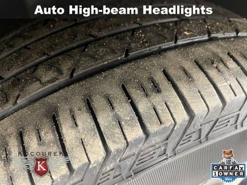 Used 2023 Kia Sorento SX image 9