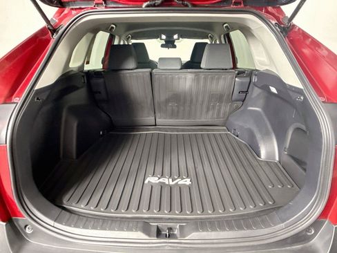 Certified 2025 Toyota RAV4 LE AWD/4WD image 36