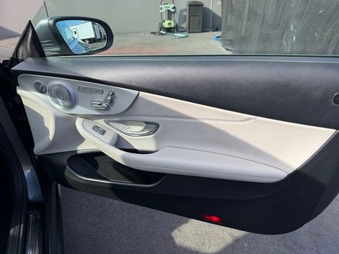 Used 2017 Mercedes-Benz C 300 4MATIC Cabriolet image 9