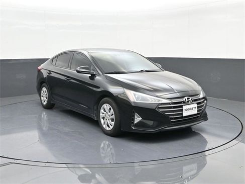 Used 2020 Hyundai Elantra SE w/ Cargo Package (C1) image 22
