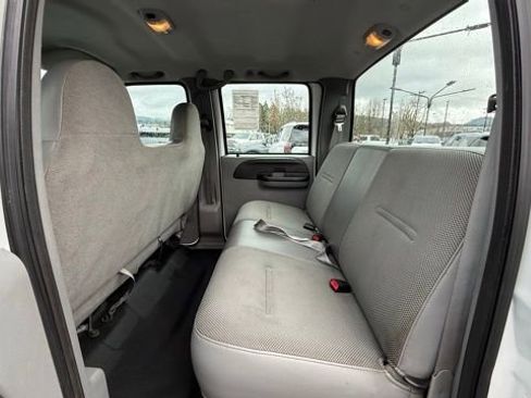 Used 2006 Ford F250 2WD Crew Cab Super Duty image 12