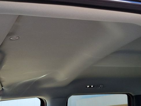 Used 2022 Ford F150 Lariat w/ Equipment Group 502A High image 14