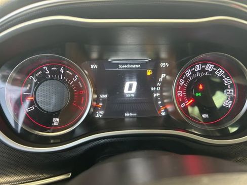Used 2019 Dodge Challenger R/T Scat Pack w/ Plus Package RWD image 17