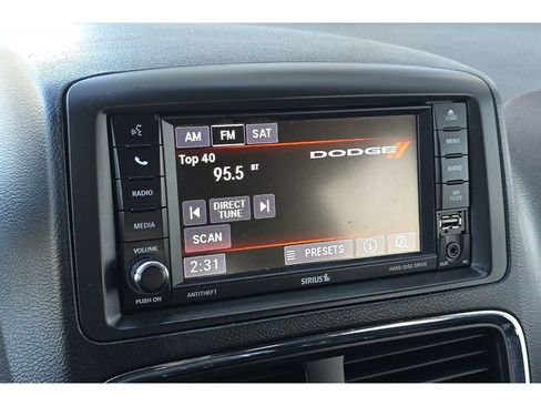 Used 2018 Dodge Grand Caravan SXT image 20