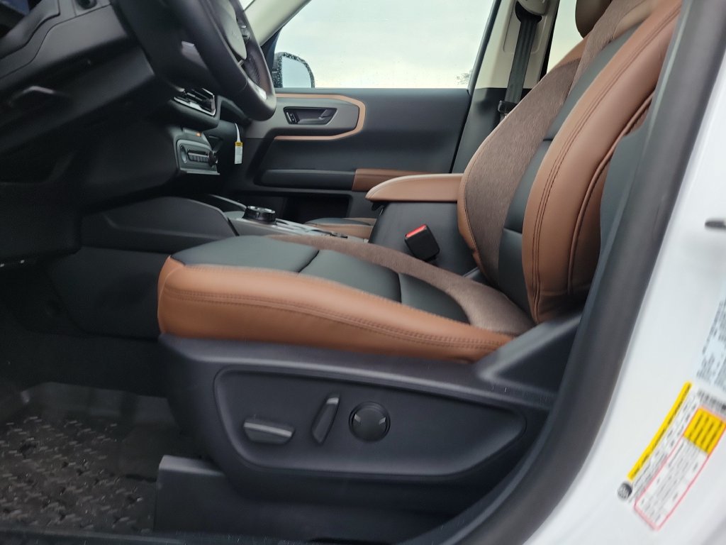New 2026 Ford Bronco Sport Outer Banks w/ Outer Banks Tech Package+ AWD/4WD image 19