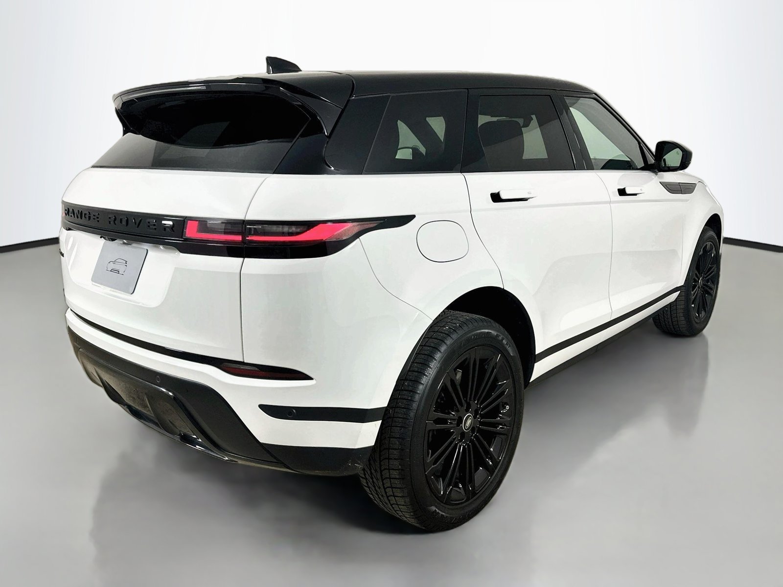 Used 2026 Land Rover Range Rover Evoque S AWD/4WD image 5