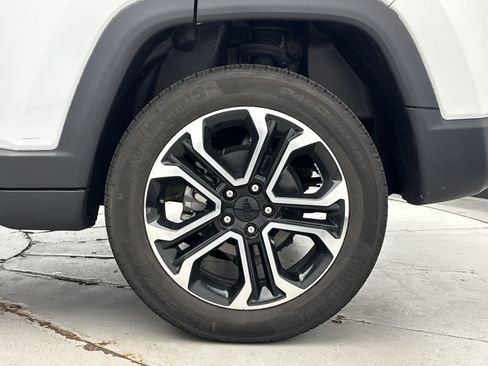 Used 2022 Jeep Compass Limited image 24