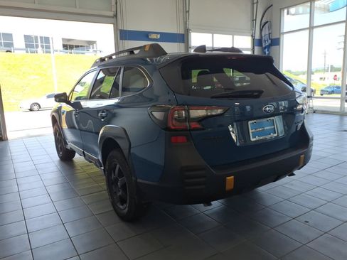 Used 2025 Subaru Outback Wilderness w/ Wilderness Package AWD/4WD image 7