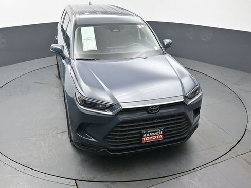 Certified 2026 Toyota Grand Highlander AWD image 46