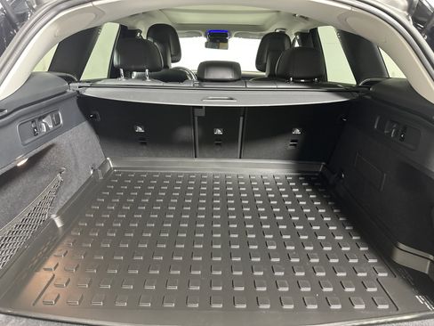 Used 2023 Mercedes-Benz GLC 300 4MATIC image 22