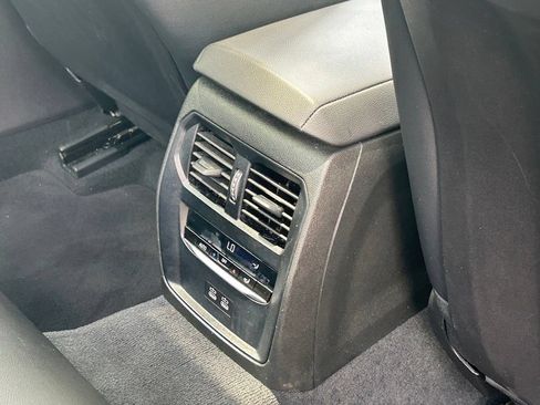 Used 2025 BMW 330i Sedan RWD image 35