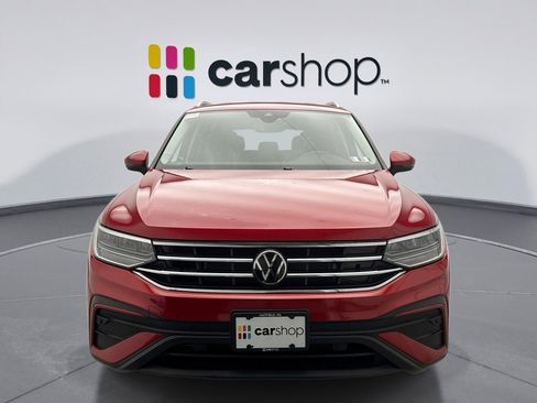 Used 2022 Volkswagen Tiguan SE image 8