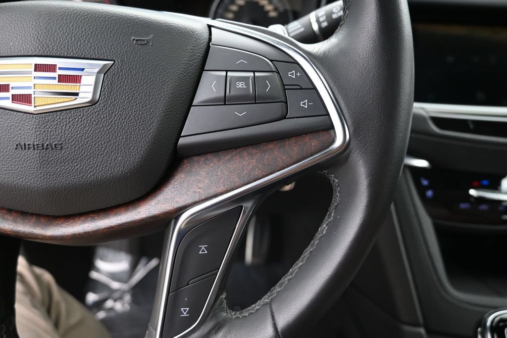 Certified 2023 Cadillac XT5 Sportv w/ Technology Package AWD/4WD image 15