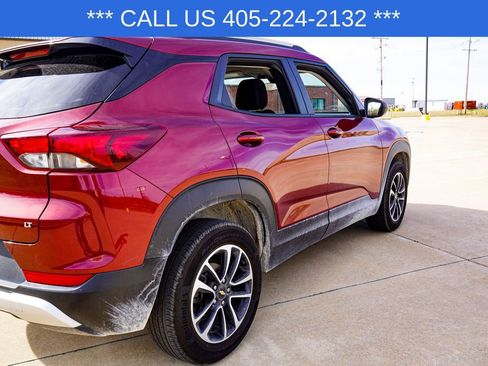 Used 2025 Chevrolet TrailBlazer LT image 9