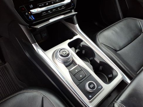 Used 2021 Ford Explorer Limited w/ Hybrid Equipment Group 310A image 16