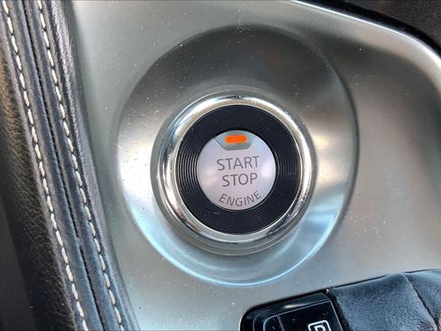 Used 2022 Nissan Maxima SV w/ Floor Mat Group image 32