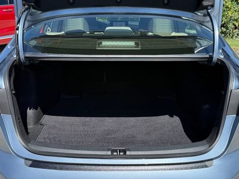 Used 2026 Toyota Corolla LE FWD image 30