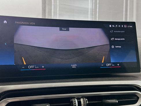 Used 2023 BMW i4 eDrive40 image 23