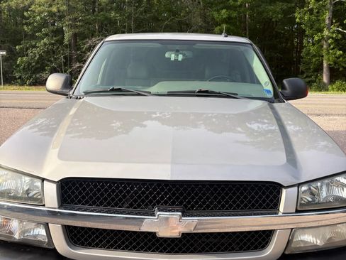 Used 2004 Chevrolet Silverado 1500 LT w/ Light Duty Power Package RWD image 7